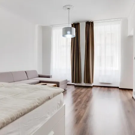 Free Days Luxury * Prag